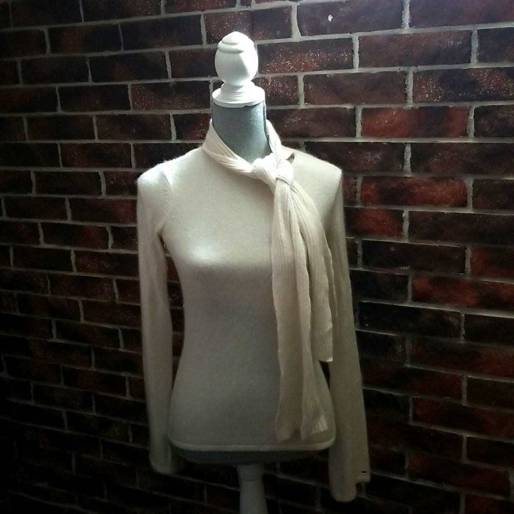 Super soft Tommy Hilfiger sweater